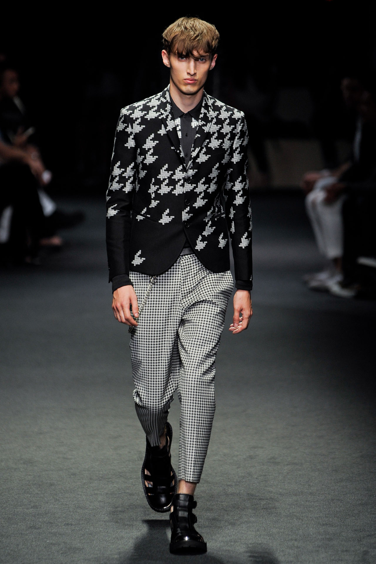 Neil Barrett 2012bDƬ