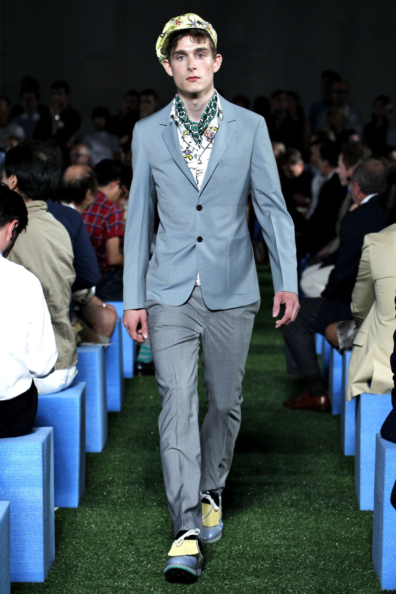 Prada 2012bDƬ