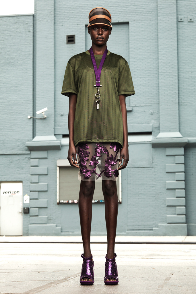 Givenchy 2012紺ϵиDƬ