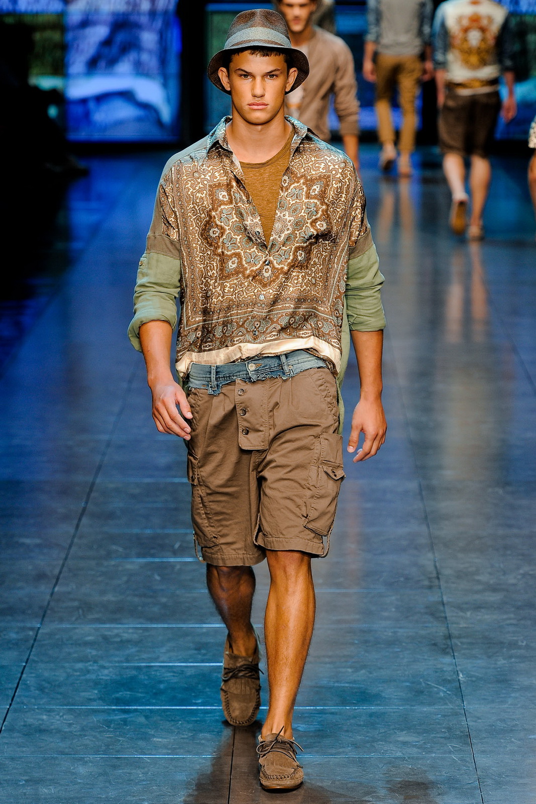 D&G 2012bDƬ