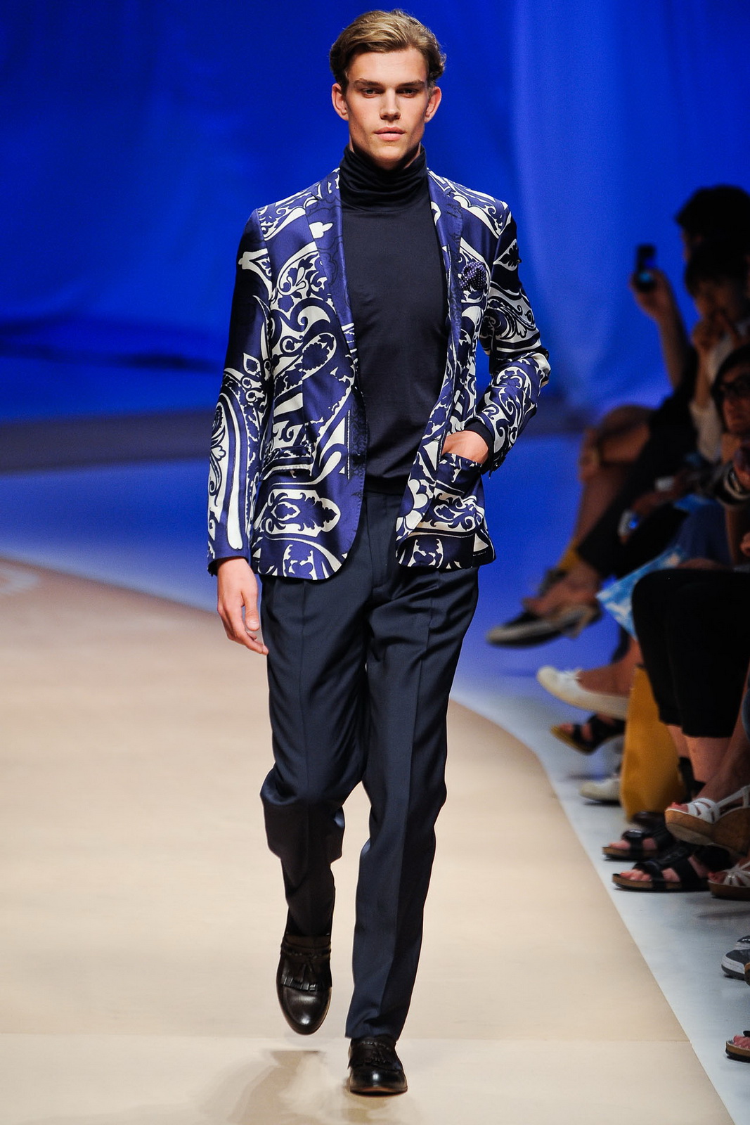 Etro 2012bDƬ