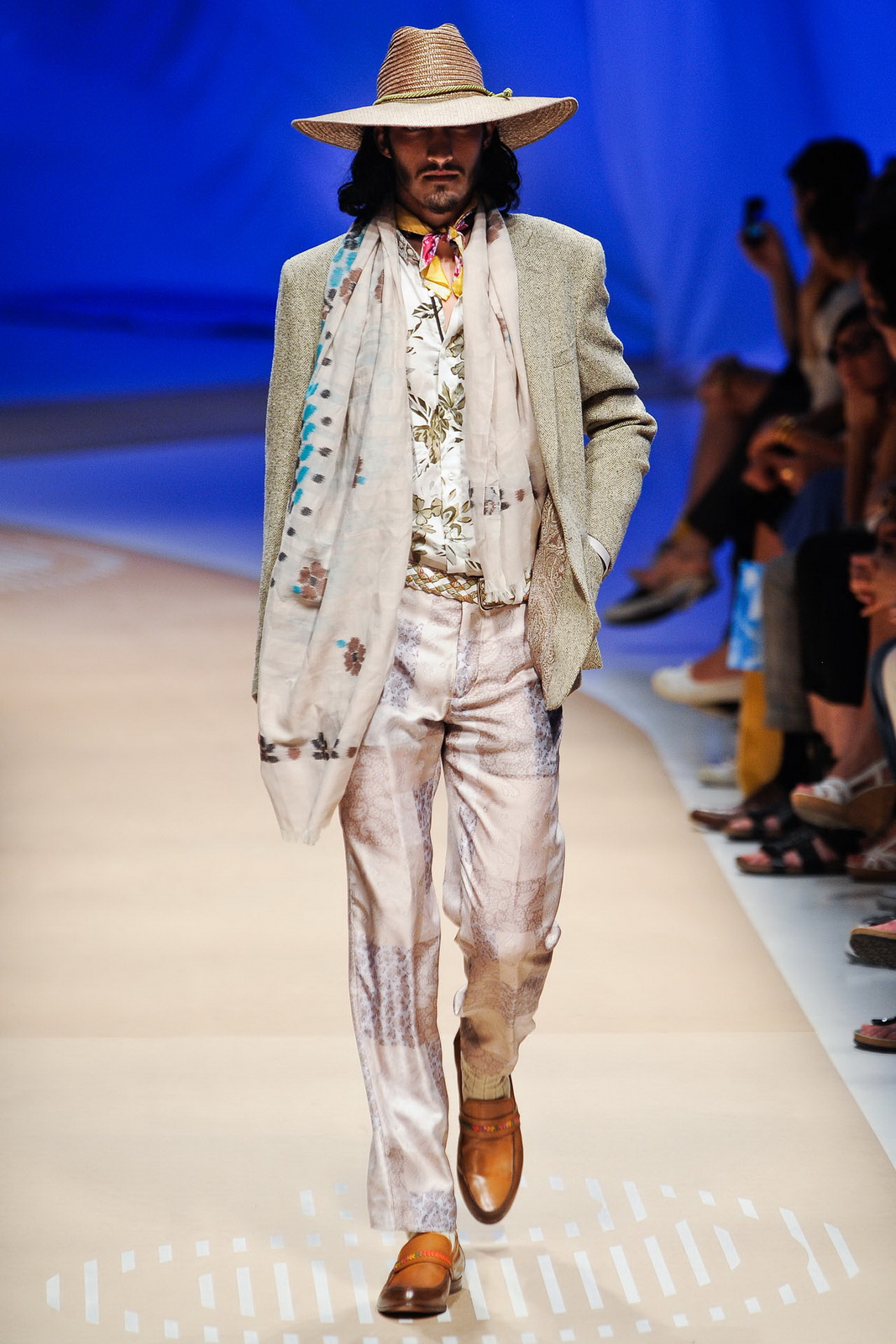 Etro 2012bDƬ