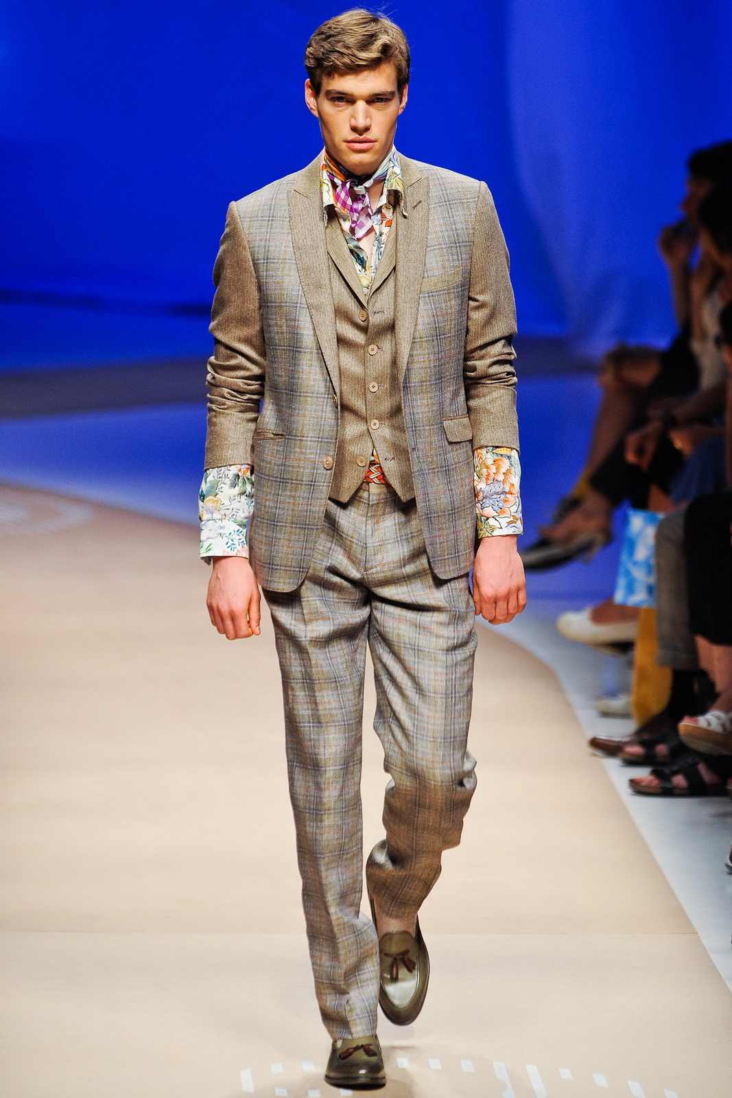 Etro 2012bDƬ