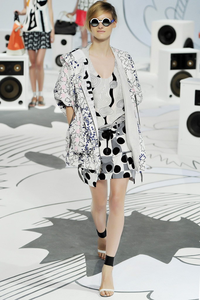 Diane von Furstenberg 2012紺ϵиDƬ