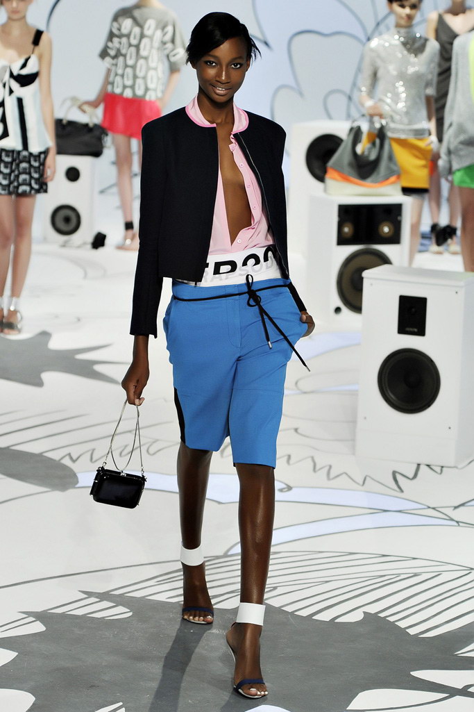 Diane von Furstenberg 2012紺ϵиDƬ