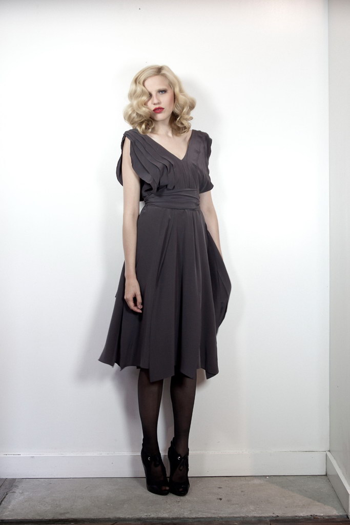 Imitation 2012紺ϵиDƬ