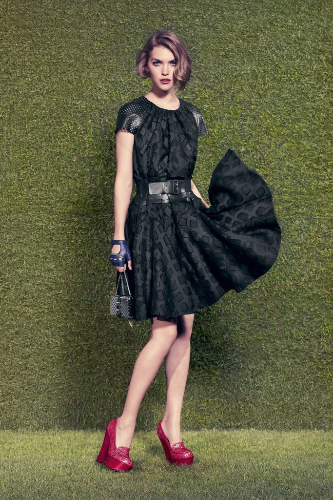 Louis Vuitton 2012紺ϵиDƬ