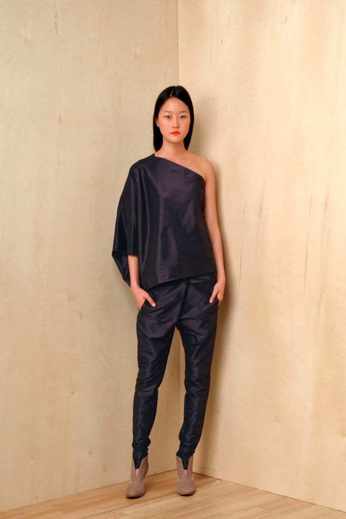 Zero Maria Cornejo 2012紺ϵиDƬ