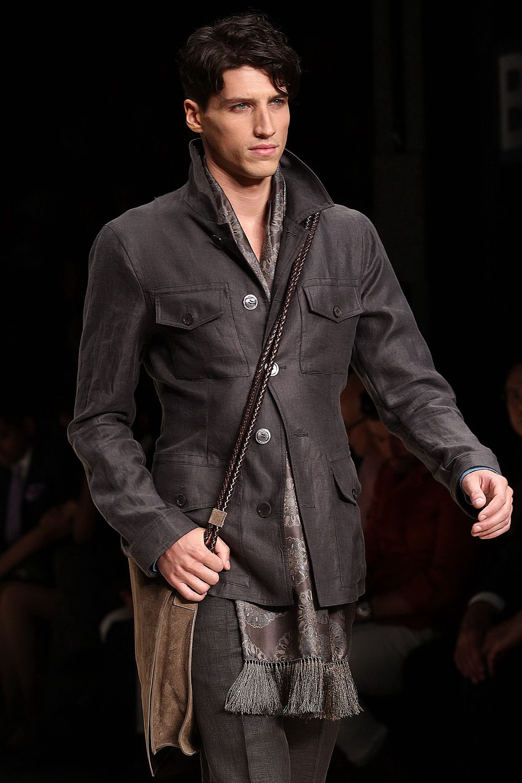 Canali 2012bDƬ