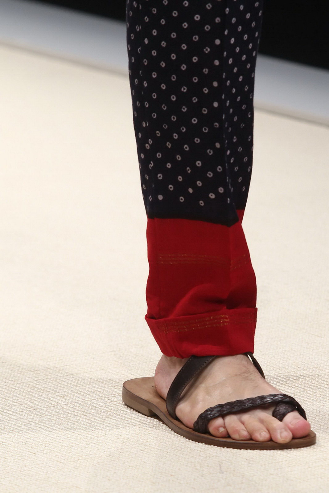Canali 2012b(ji)DƬ