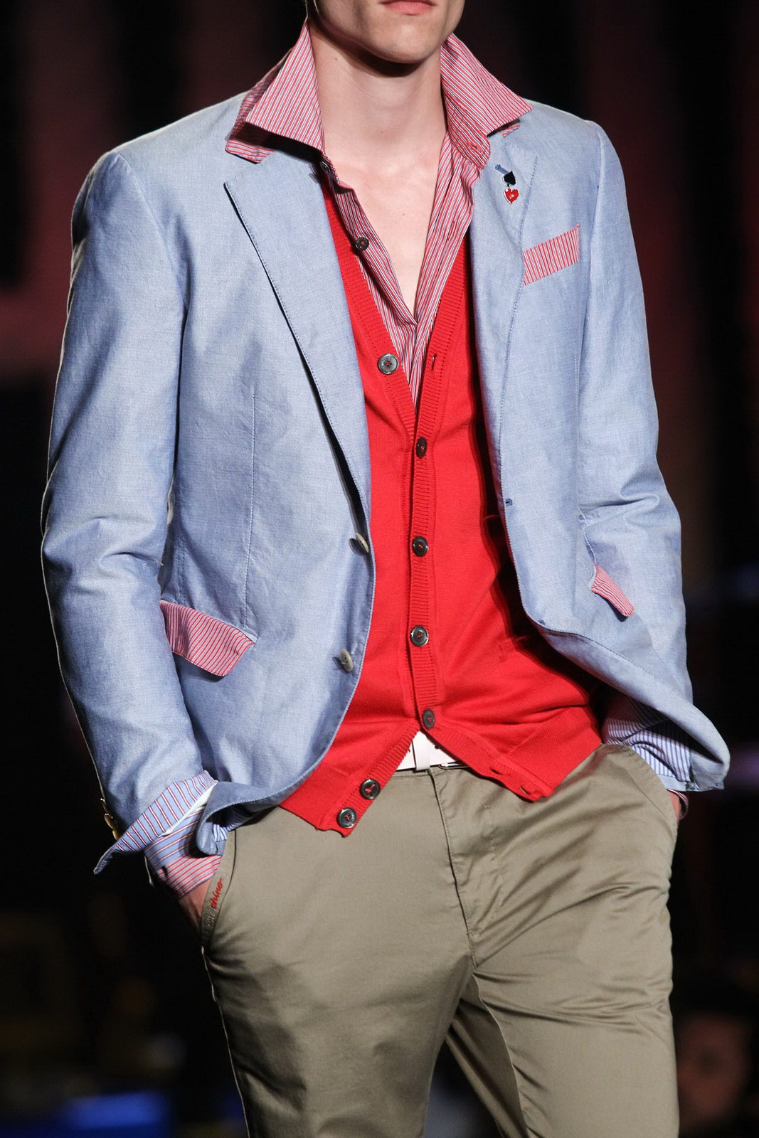 Moschino 2012bDƬ