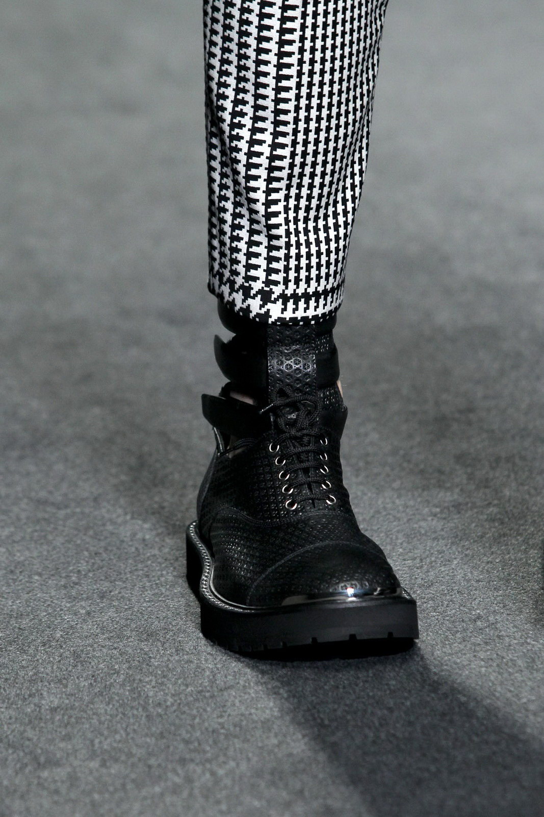 Neil Barrett 2012bDƬ