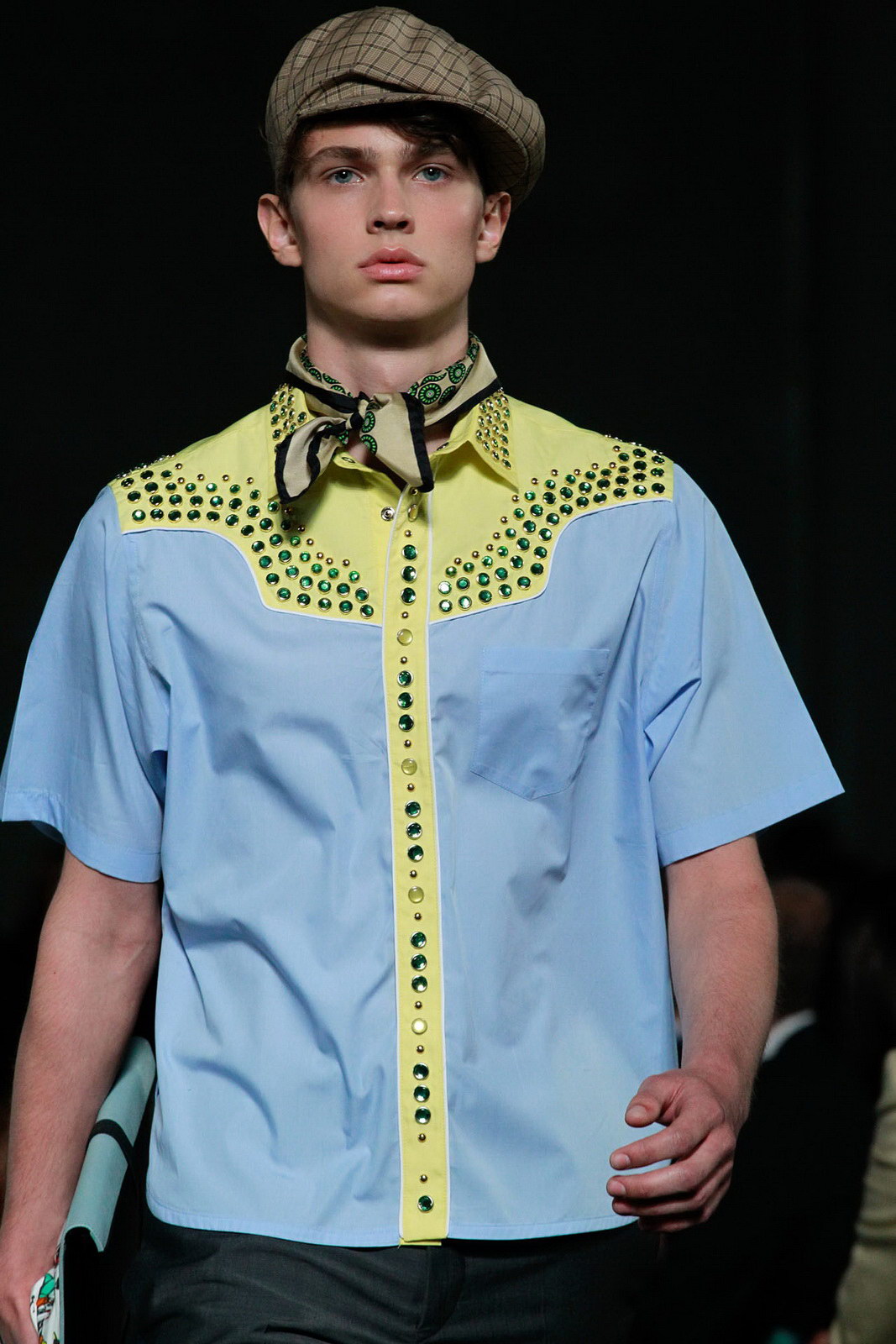 Prada 2012b(x)(ji)DƬ