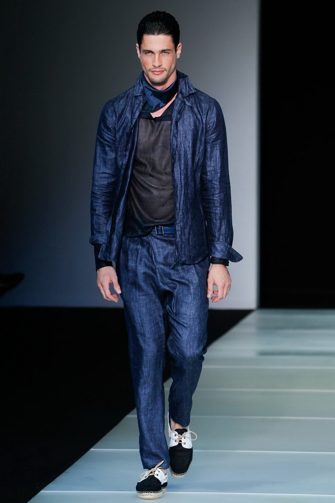 Giorgio Armani 2012bDƬ