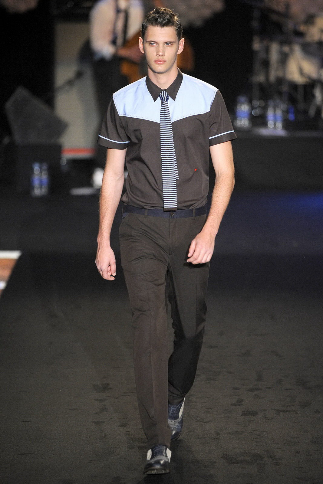 Moschino 2012bDƬ