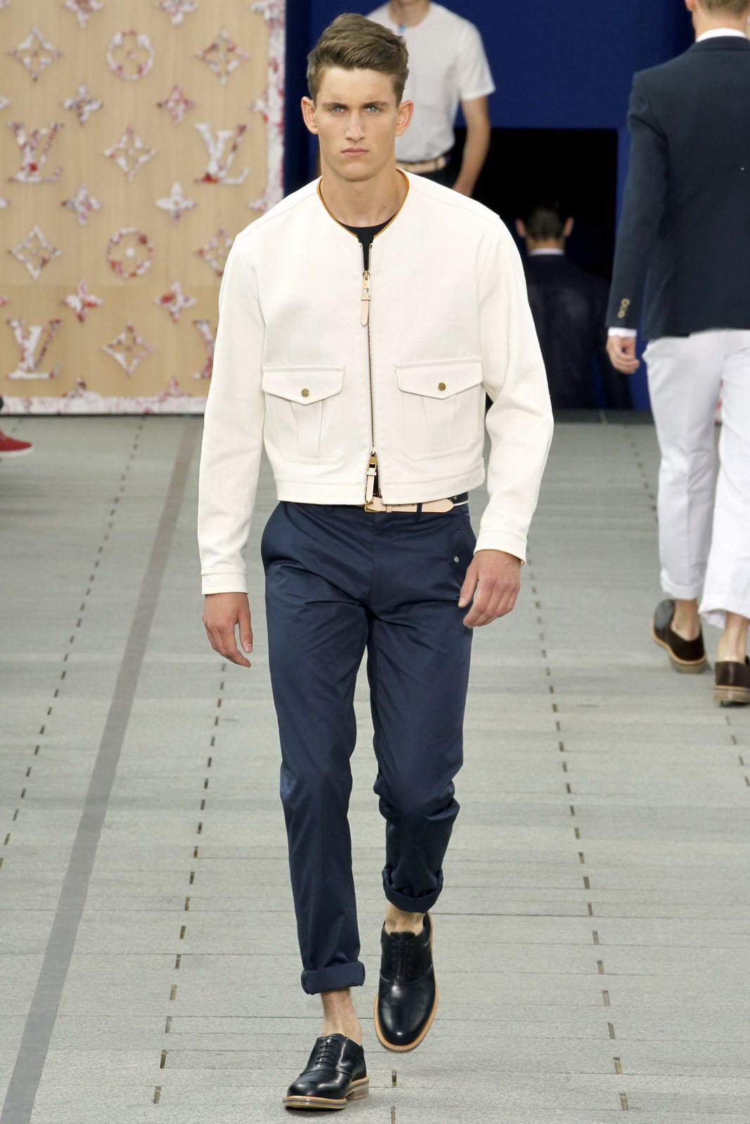 Louis Vuitton 2012bDƬ