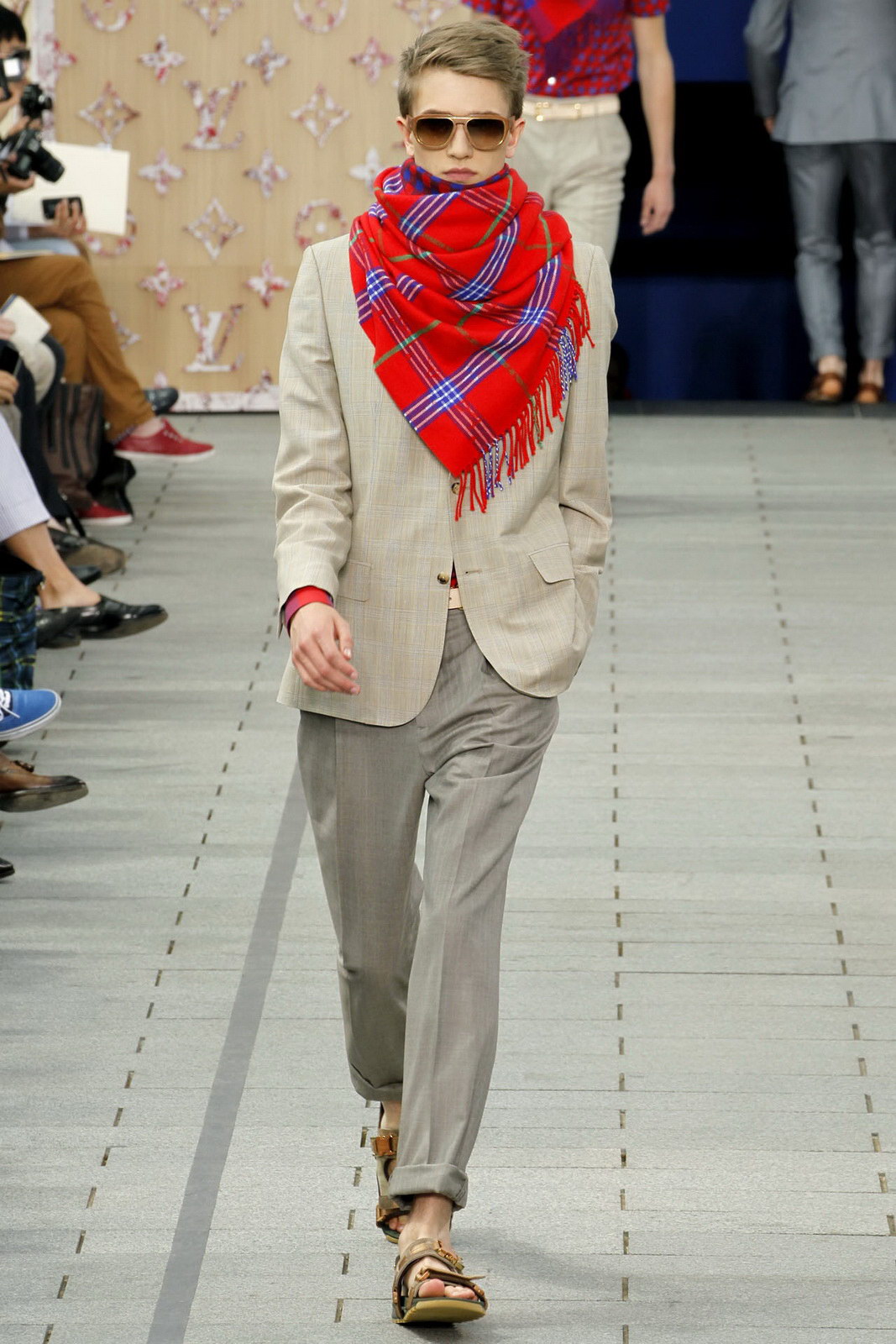 Louis Vuitton 2012bDƬ