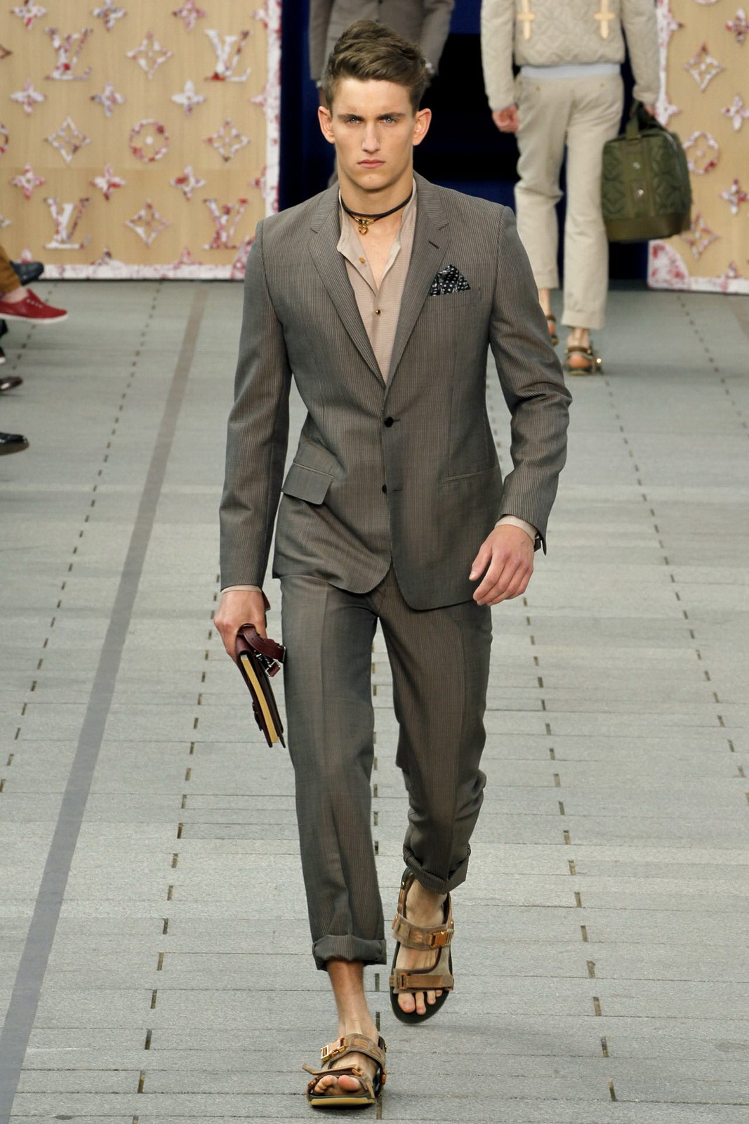 Louis Vuitton 2012bDƬ