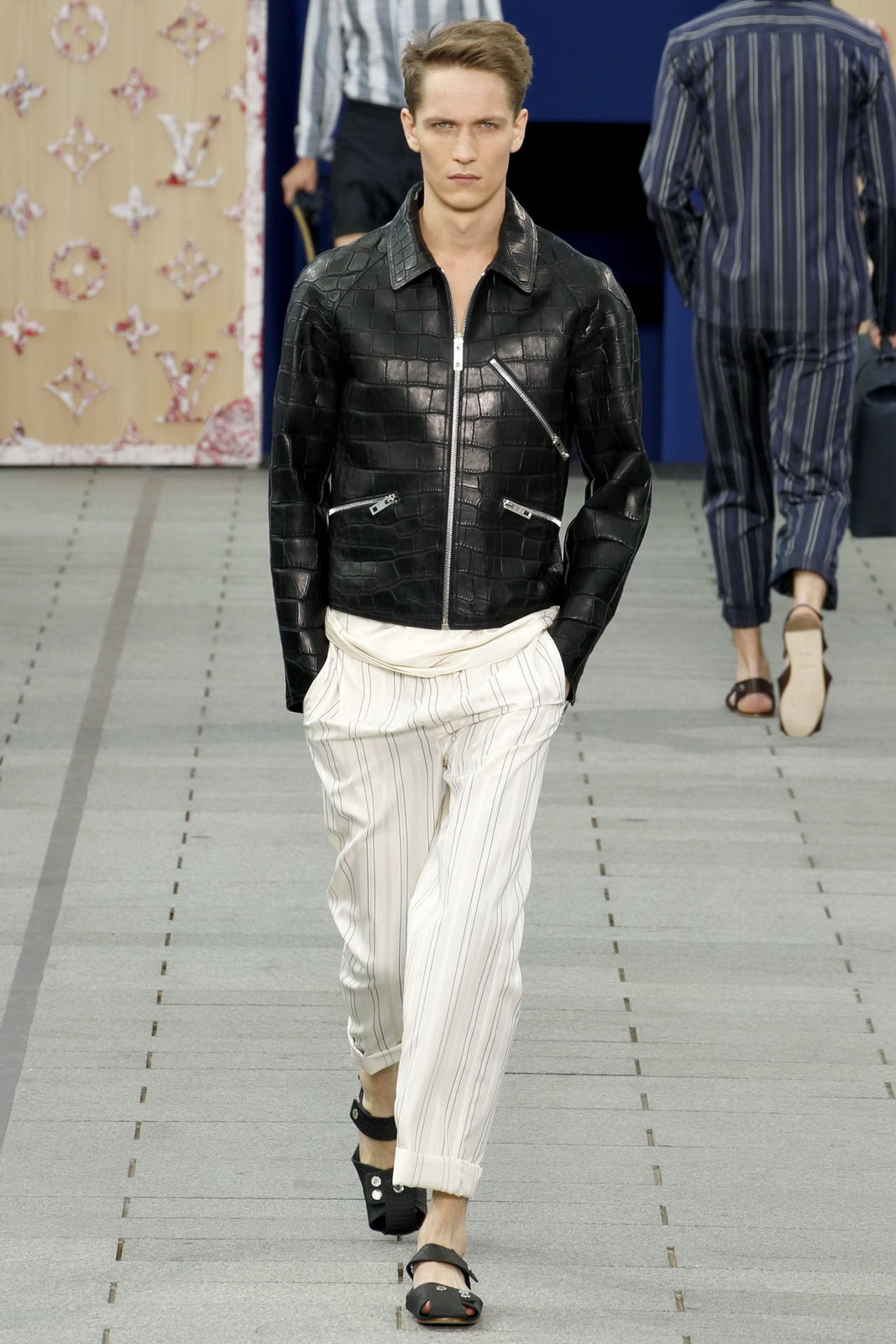 Louis Vuitton 2012bDƬ