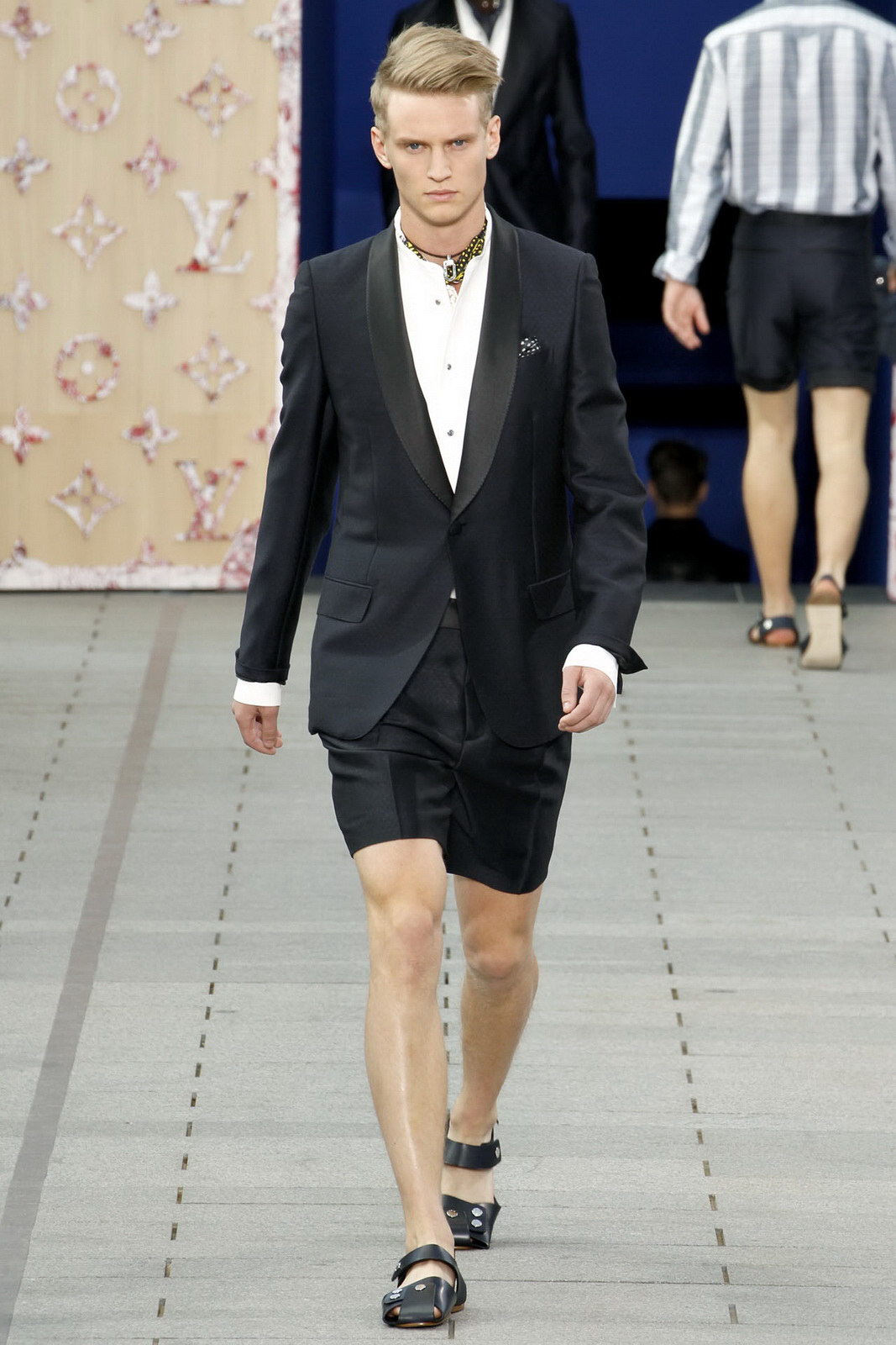 Louis Vuitton 2012bDƬ