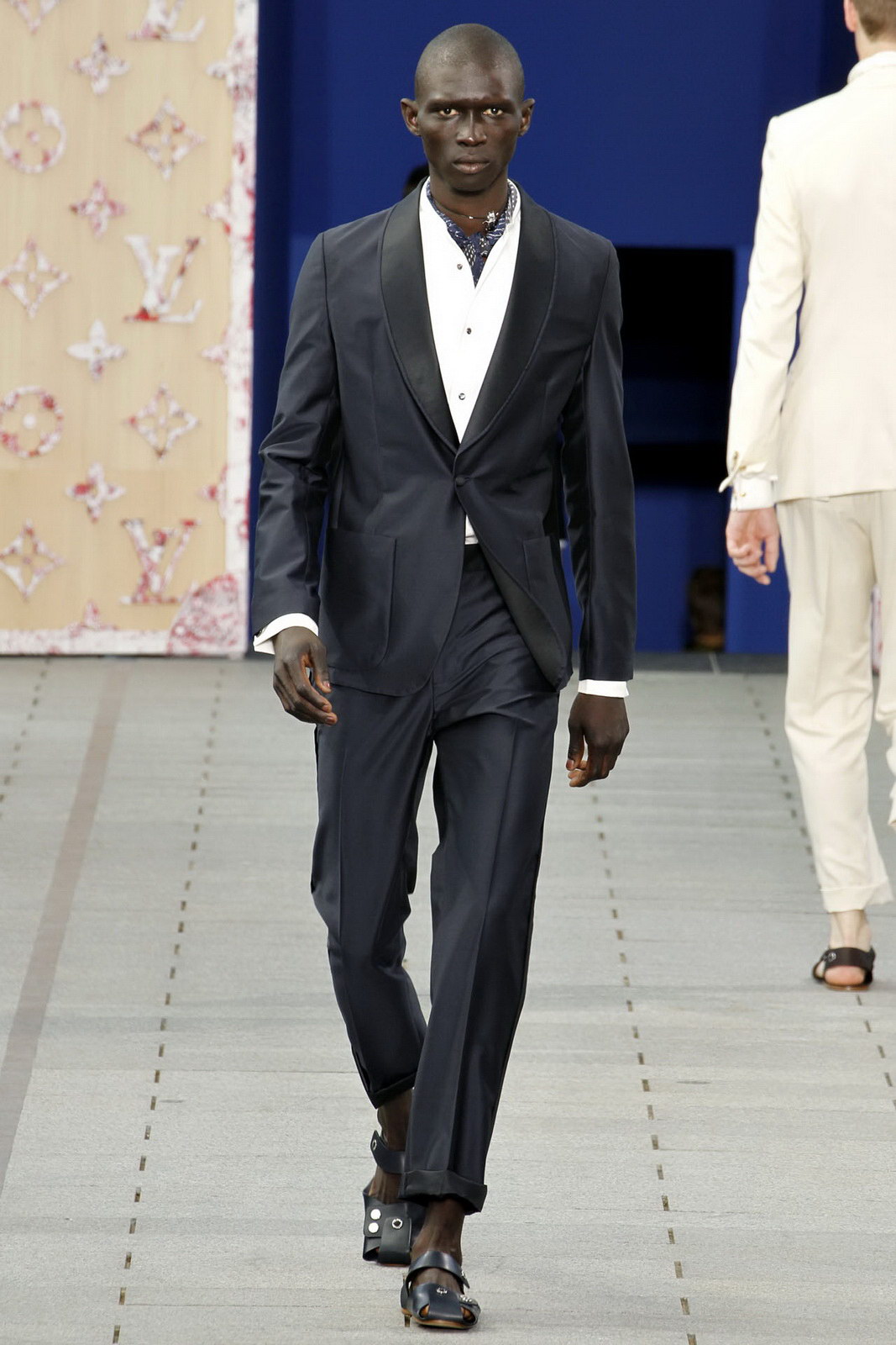 Louis Vuitton 2012bDƬ