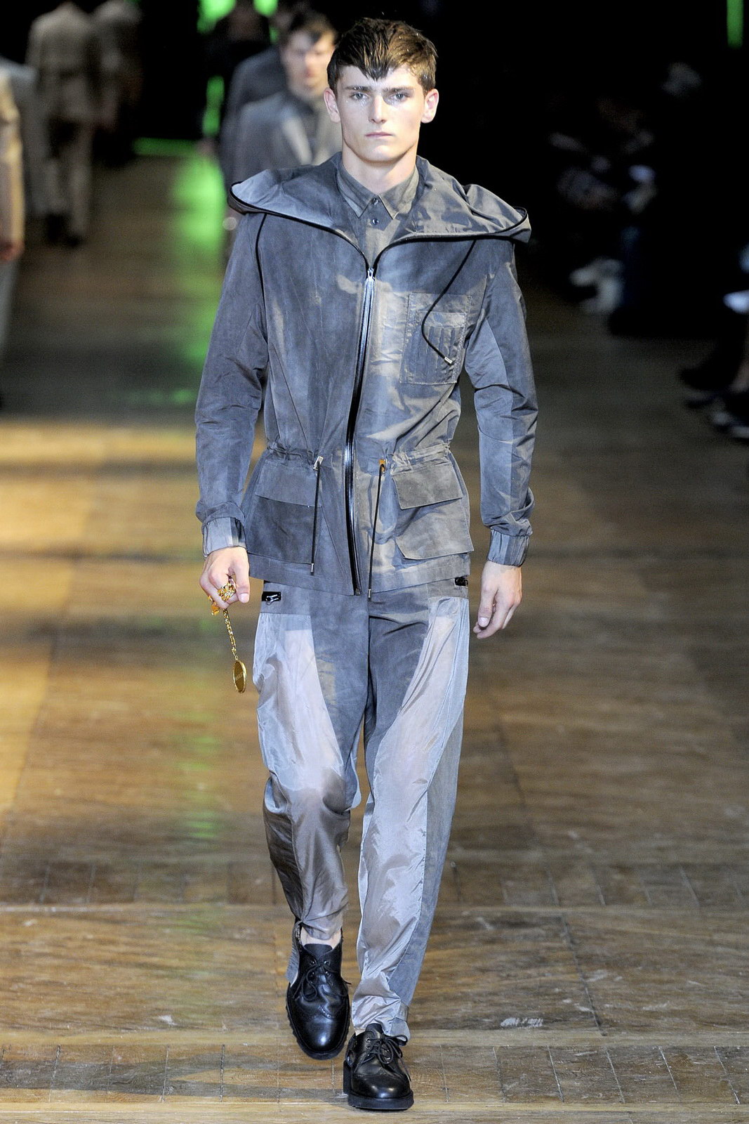 Mugler 2012bDƬ