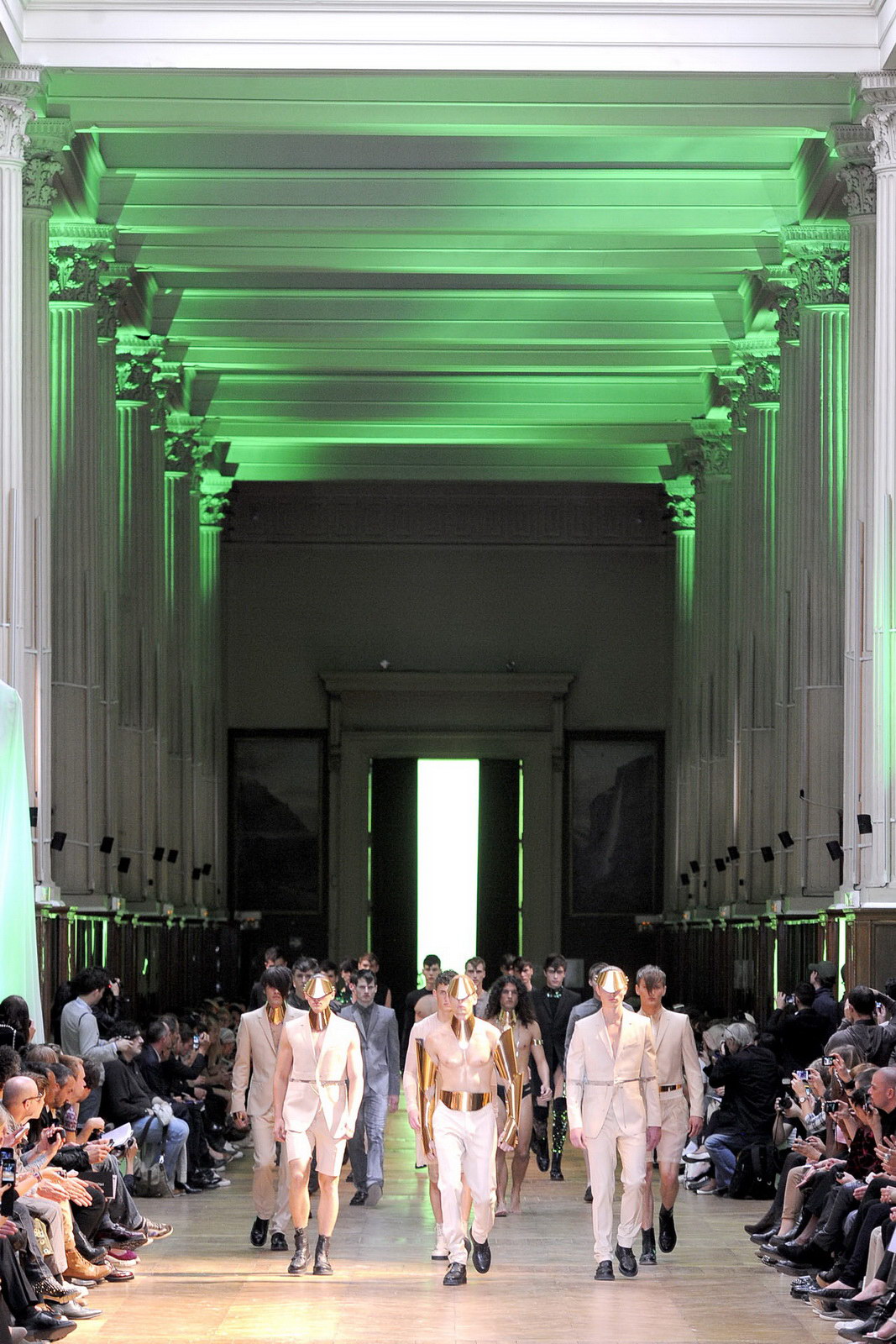 Mugler 2012bDƬ