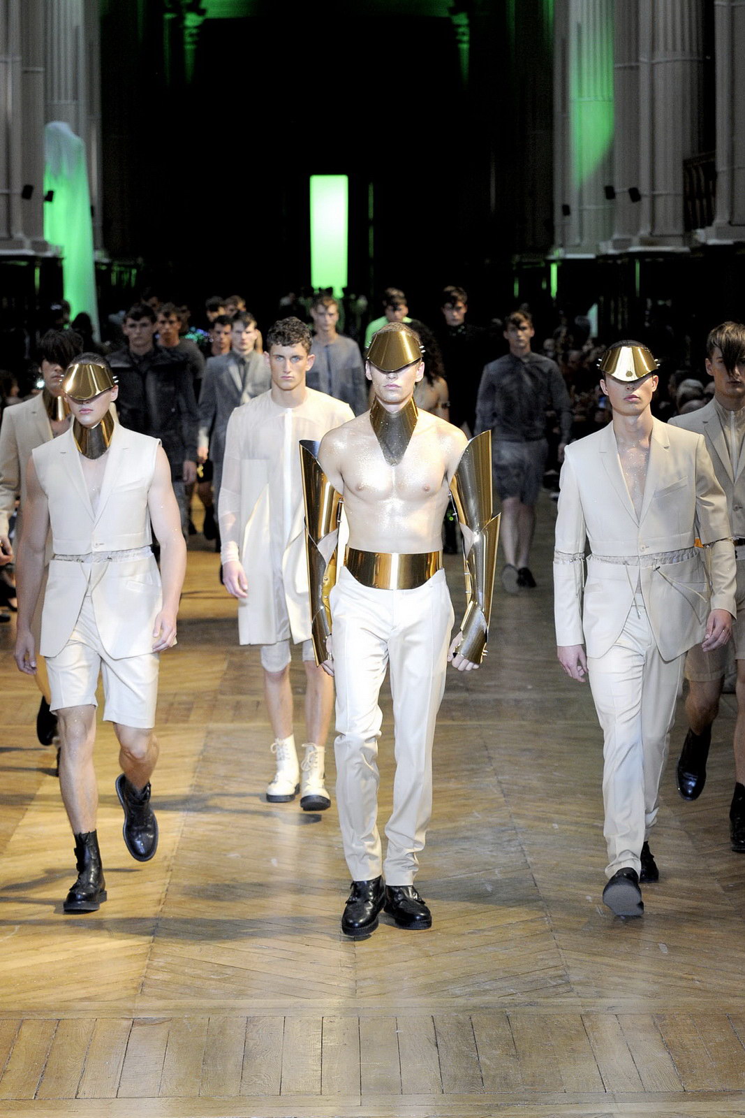 Mugler 2012bDƬ