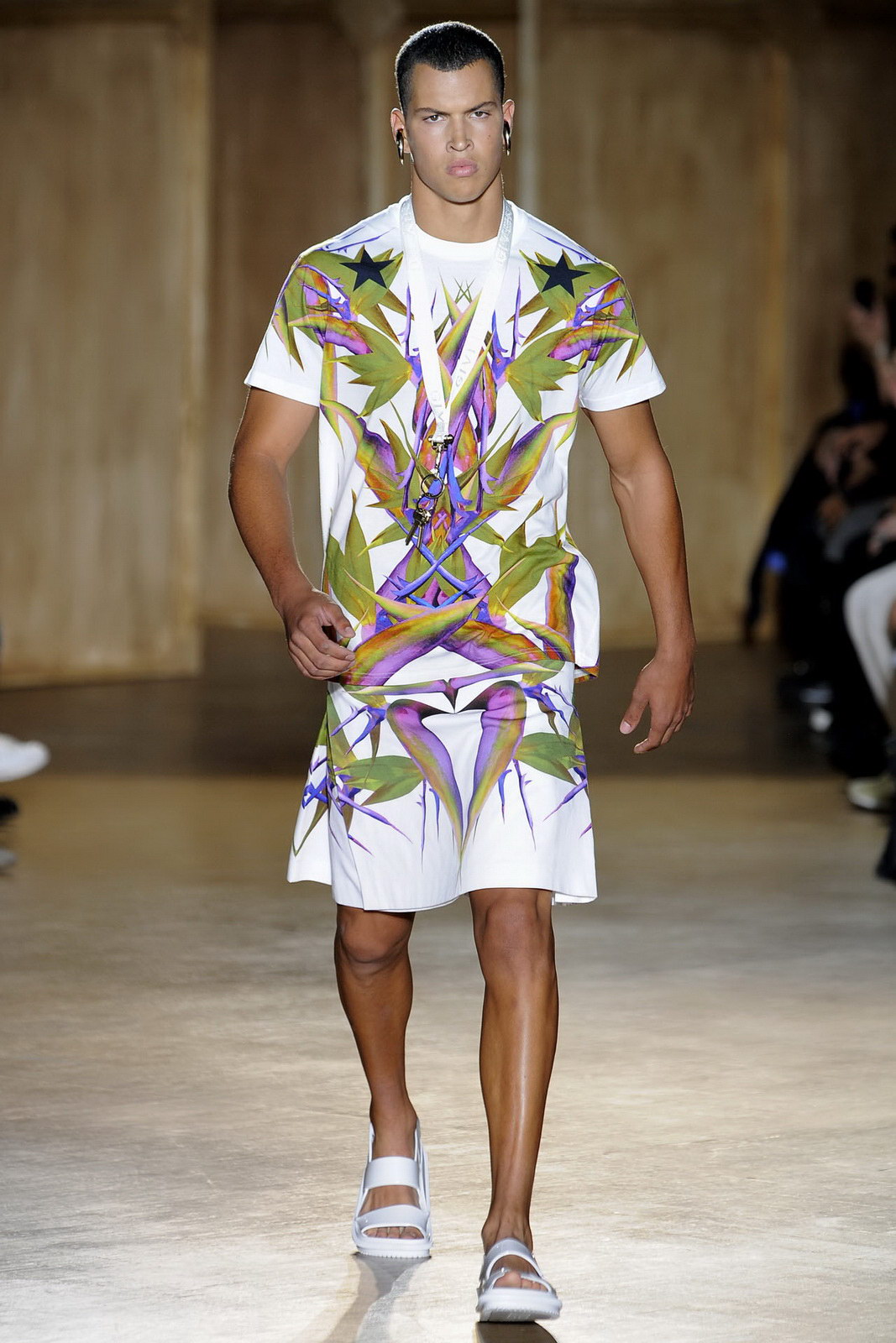Givenchy 2012bDƬ