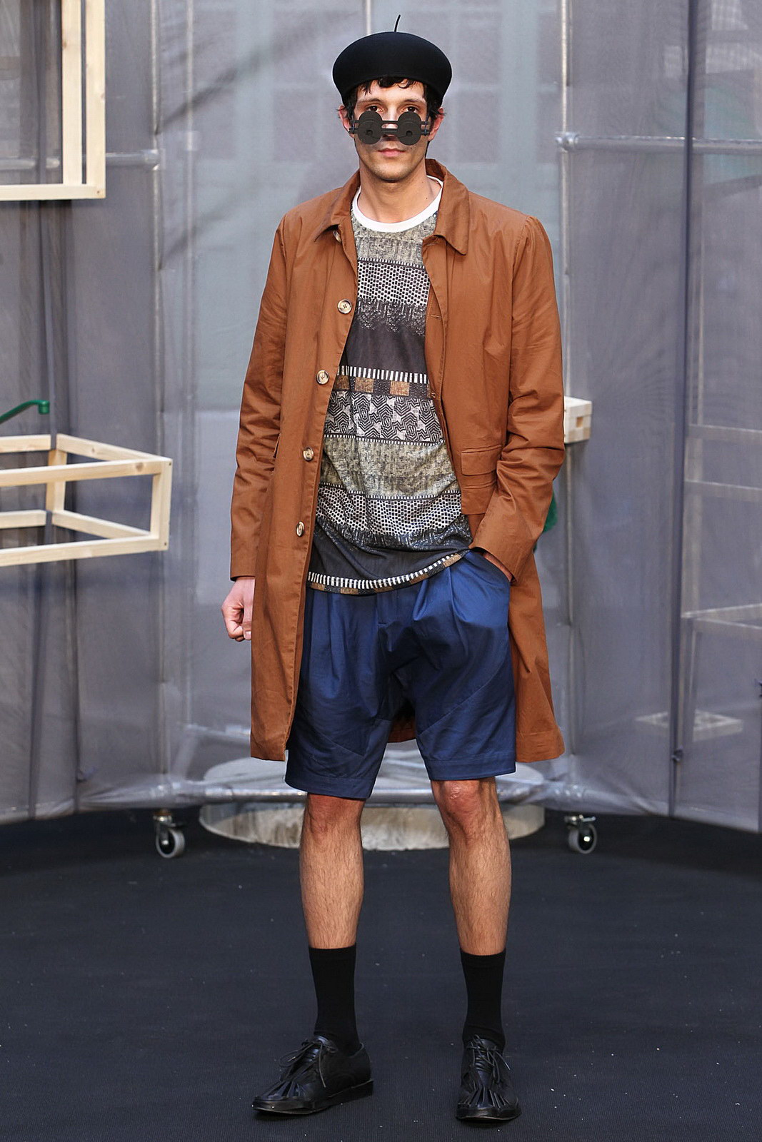 Henrik Vibskov 2012bDƬ
