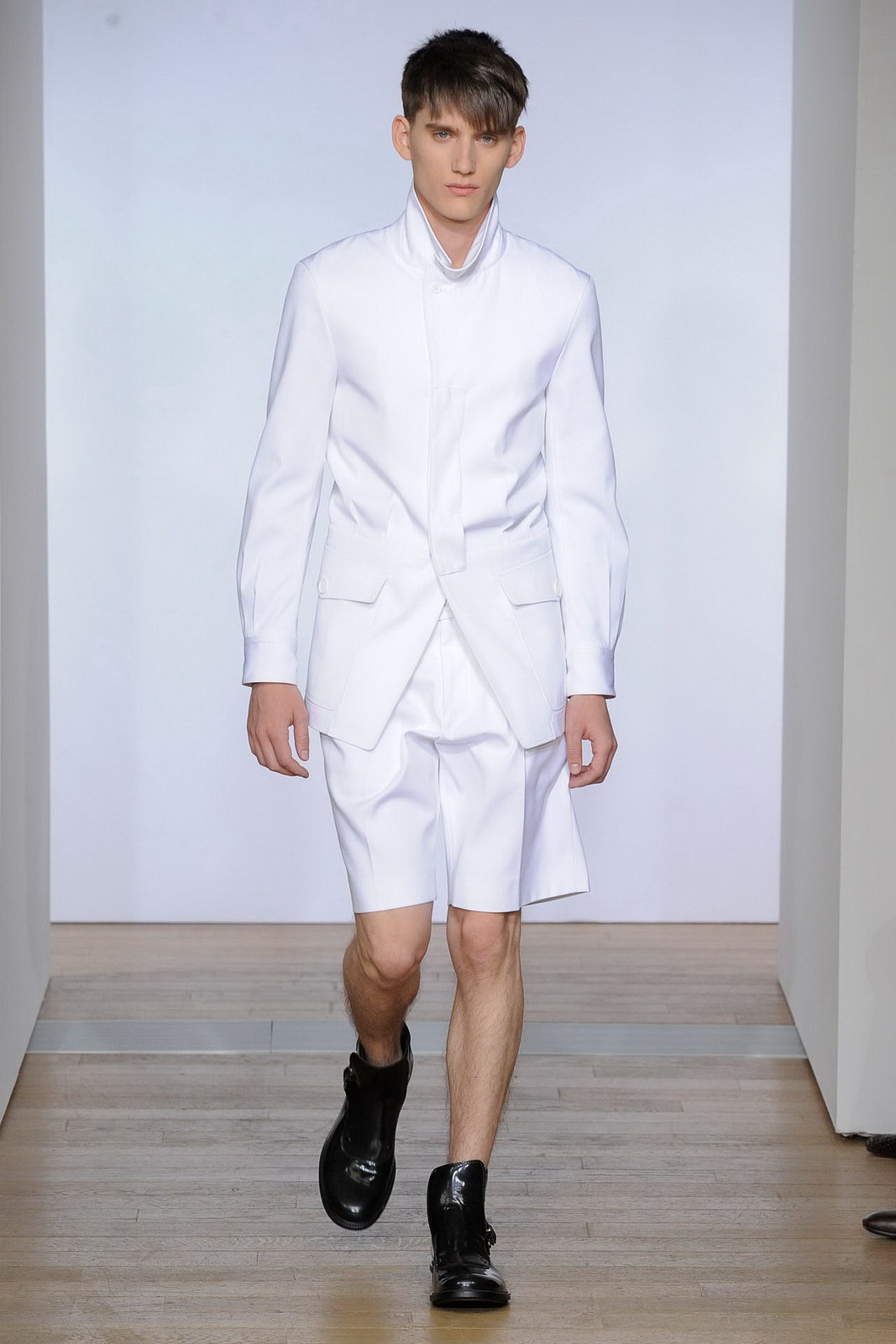 Yves Saint Laurent 2012bDƬ