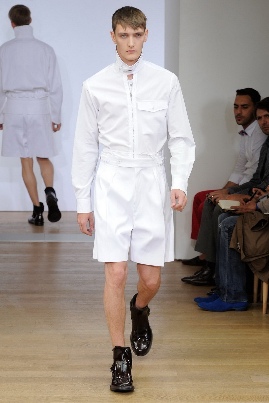 Yves Saint Laurent 2012bDƬ