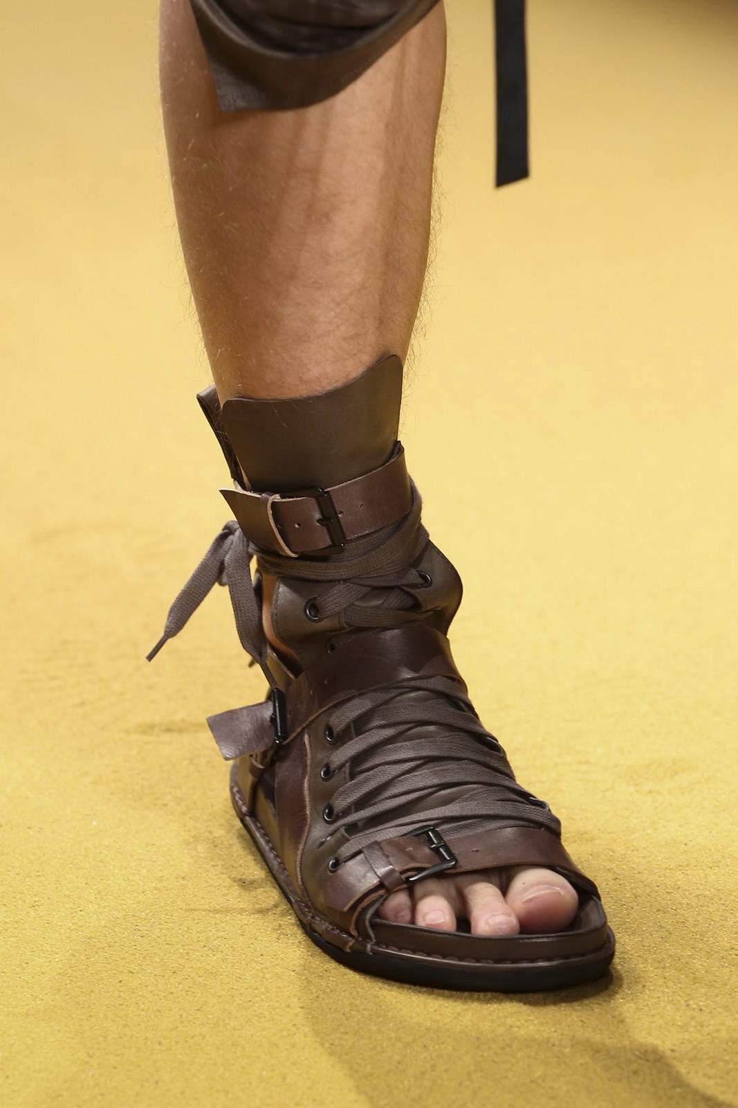 Ann Demeulemeester 2012bDƬ
