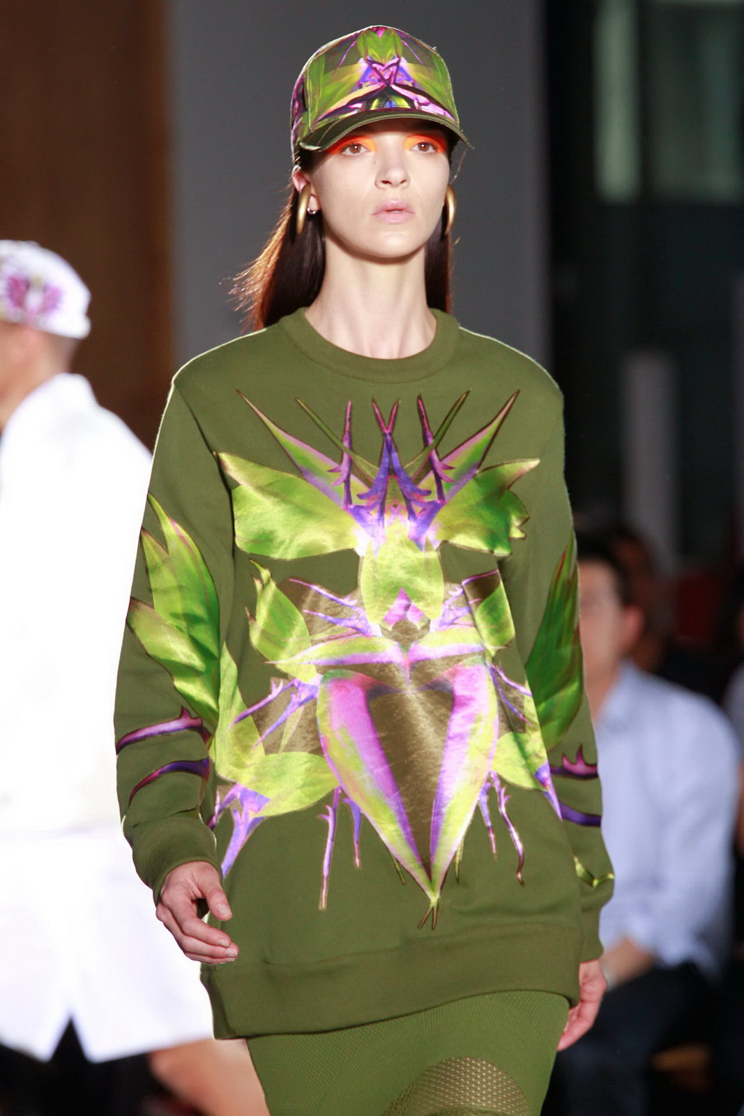 Givenchy 2012b(ji)DƬ