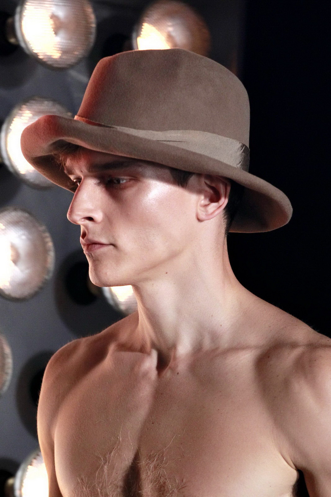 John Galliano 2012b(ji)DƬ