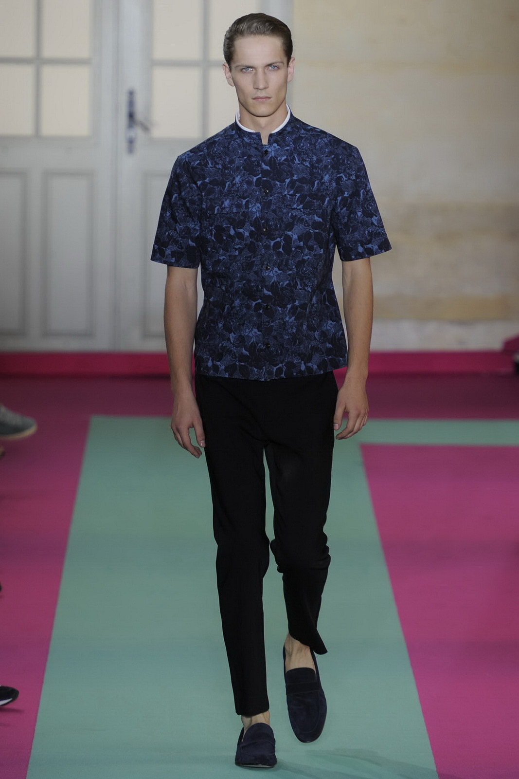 Acne 2012bDƬ