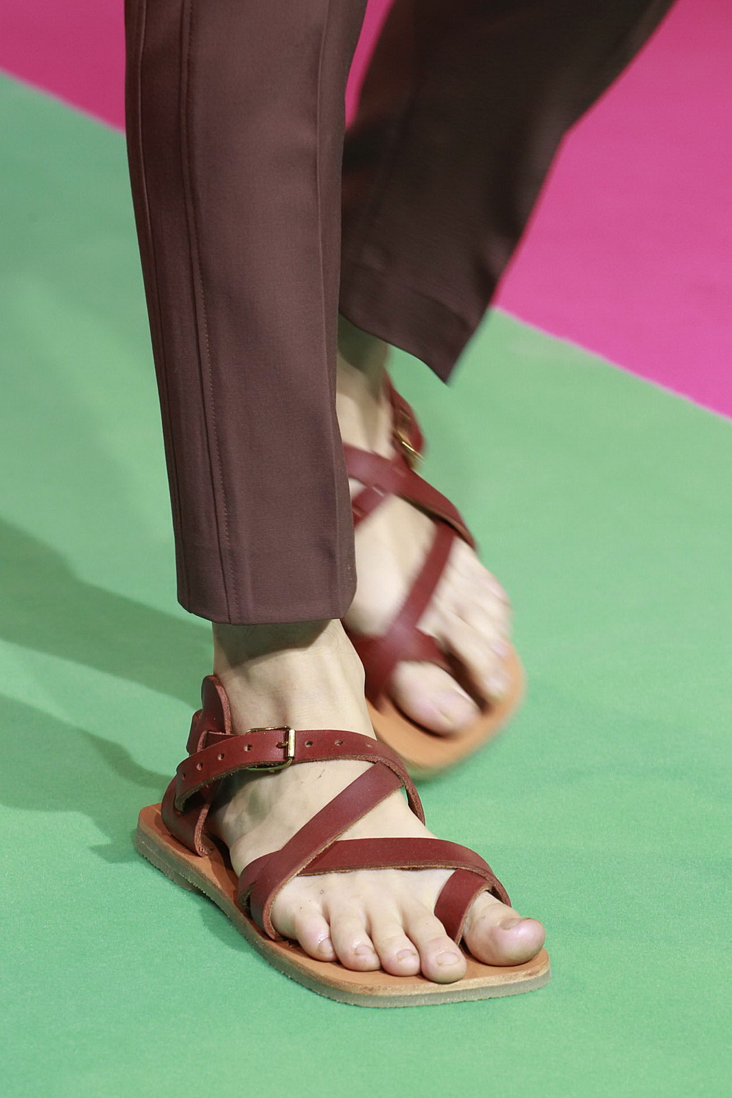 Acne 2012b(x)(ji)DƬ