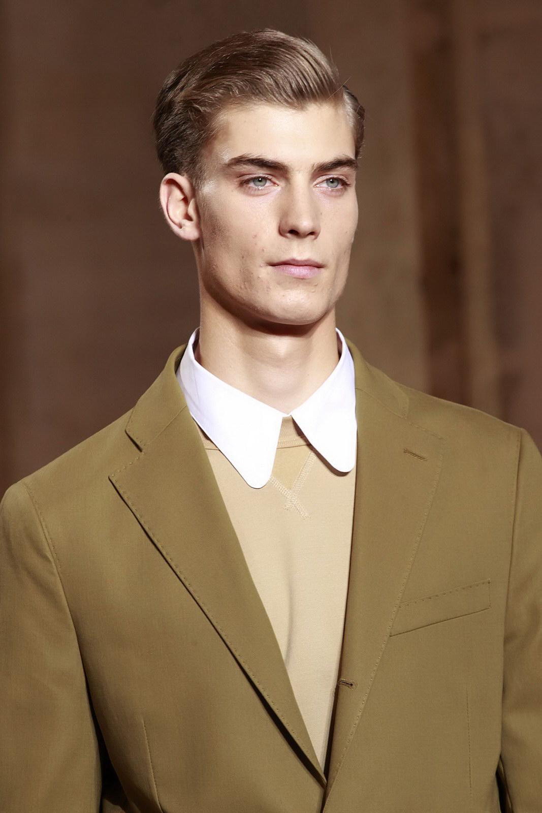 Acne 2012bDƬ