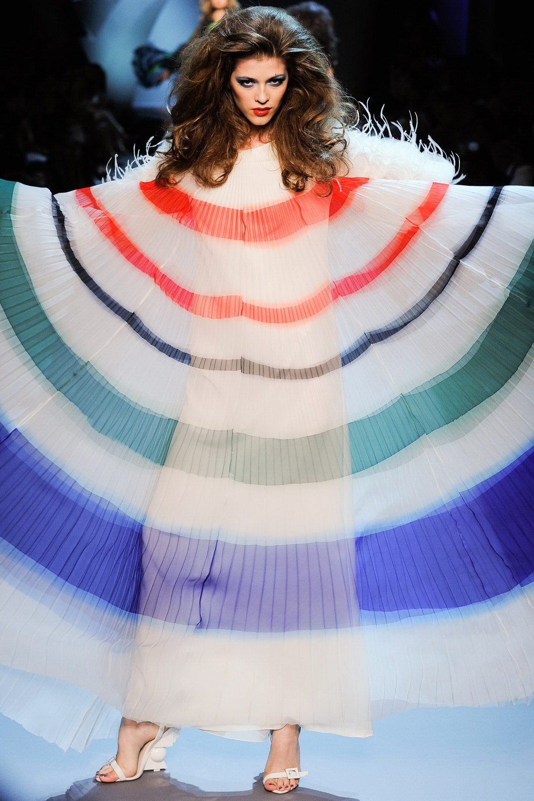 Christian Dior 2011ﶬ߼(j) DƬ