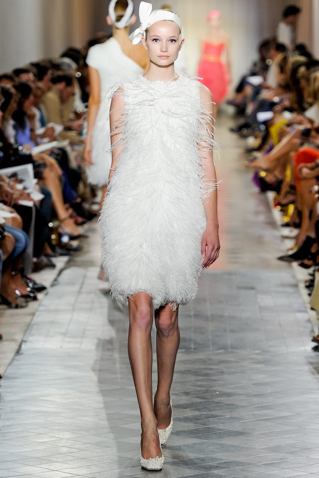 Giambattista Valli 2011ﶬ߼(j) DƬ
