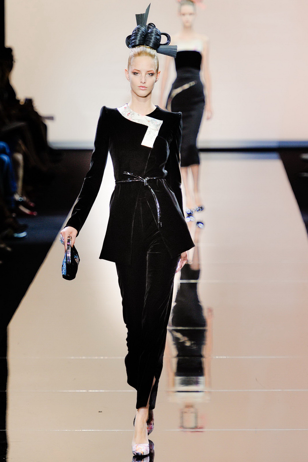 Giorgio Armani Prive 2011ﶬ߼(j) DƬ