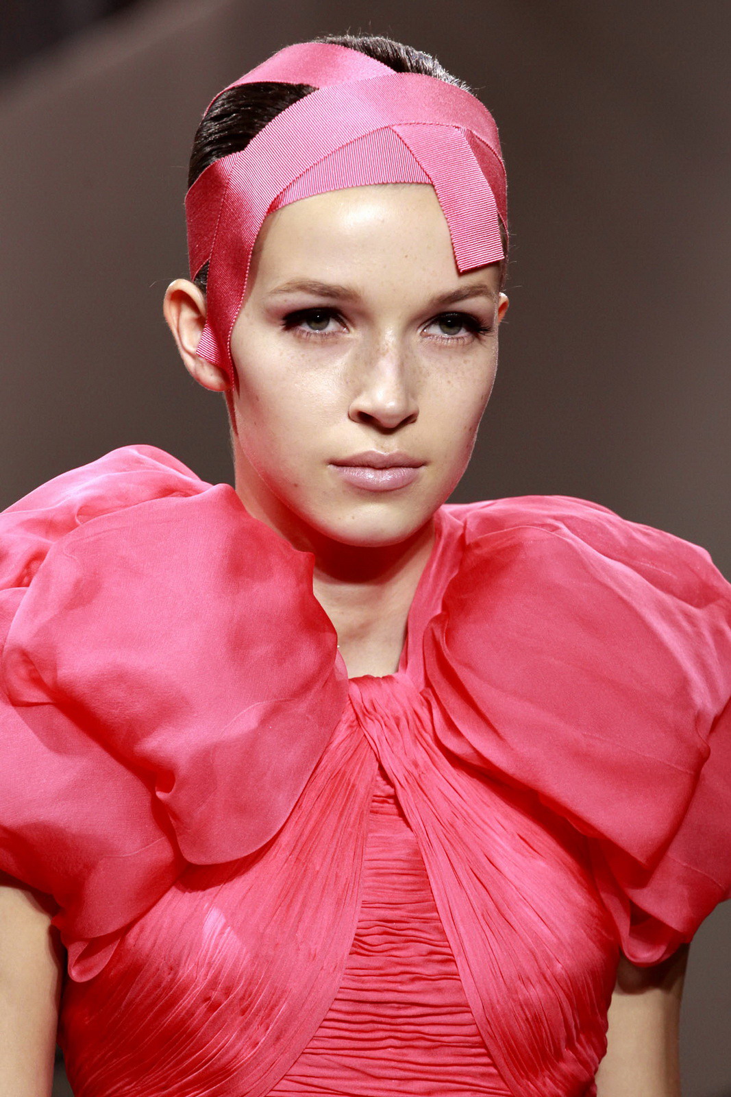 Giorgio Armani Prive 2011ﶬ߼Ƽ DƬ