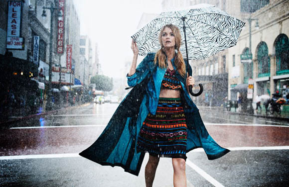 Burberry Blue Label 2011夏季女裝Look Book 高清圖片