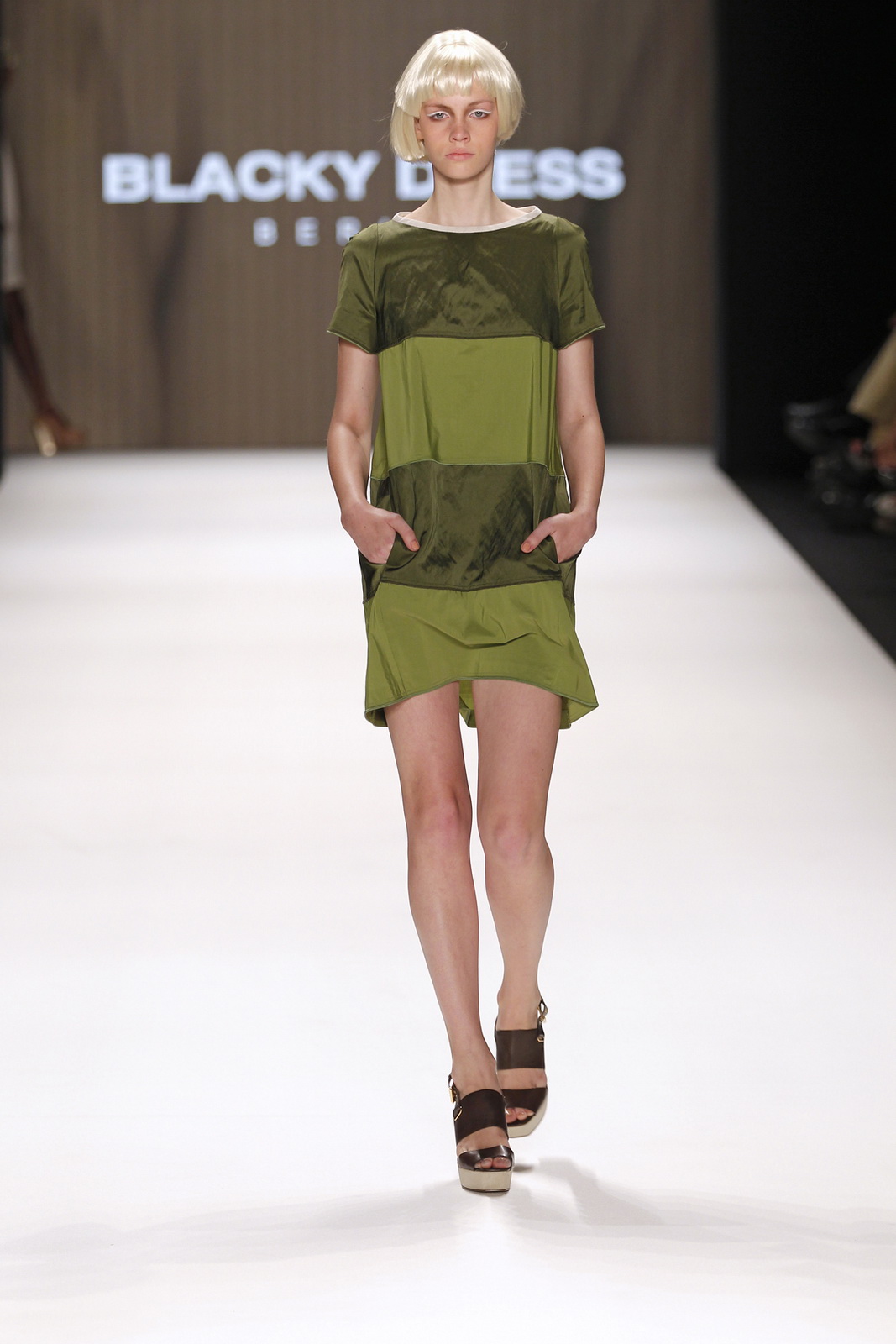 Blacky Dress 2012DƬ
