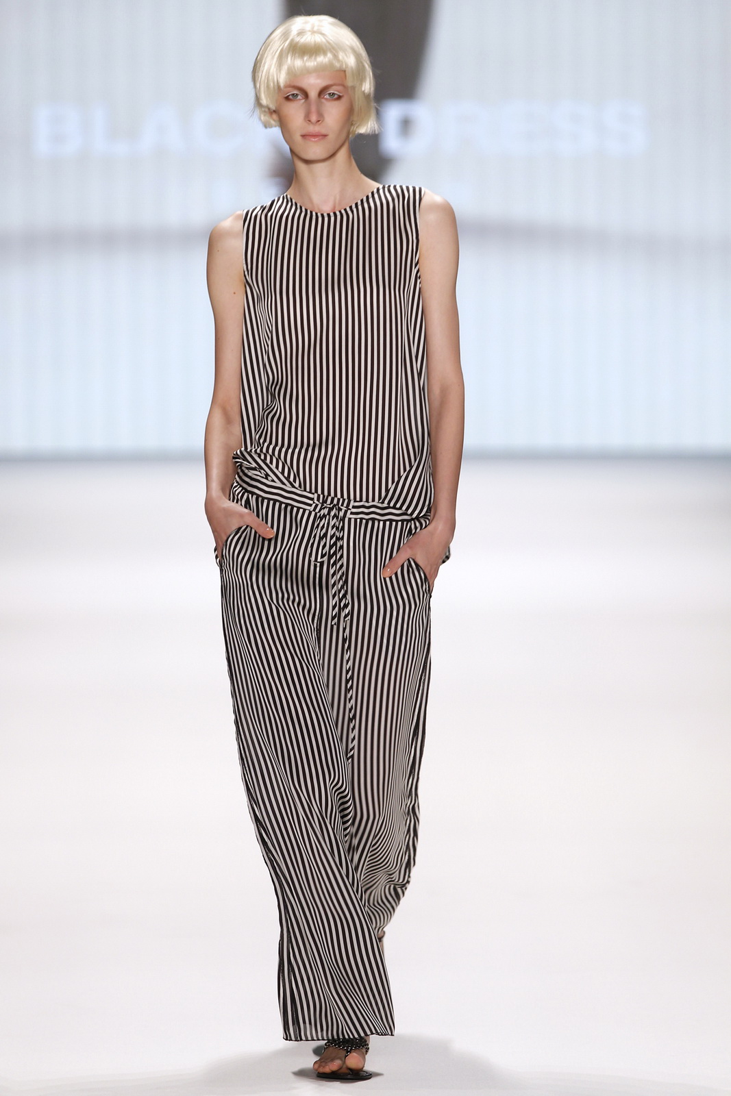 Blacky Dress 2012DƬ