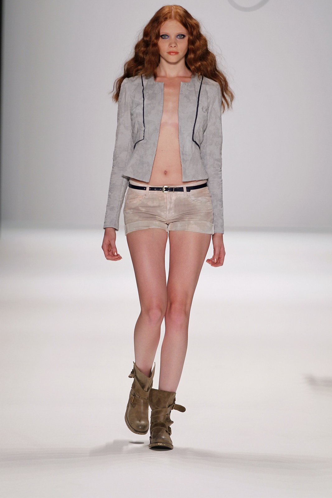 Frida Weyer 2012DƬ
