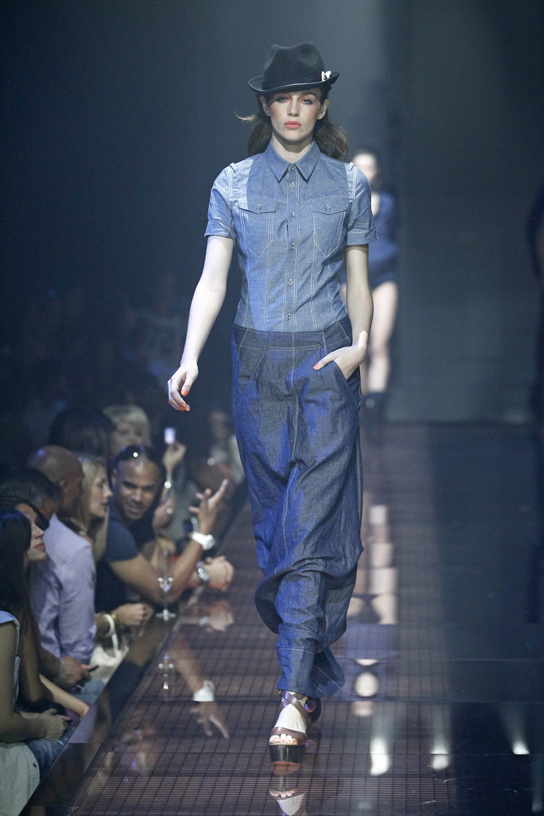 G-Star 2012DƬ