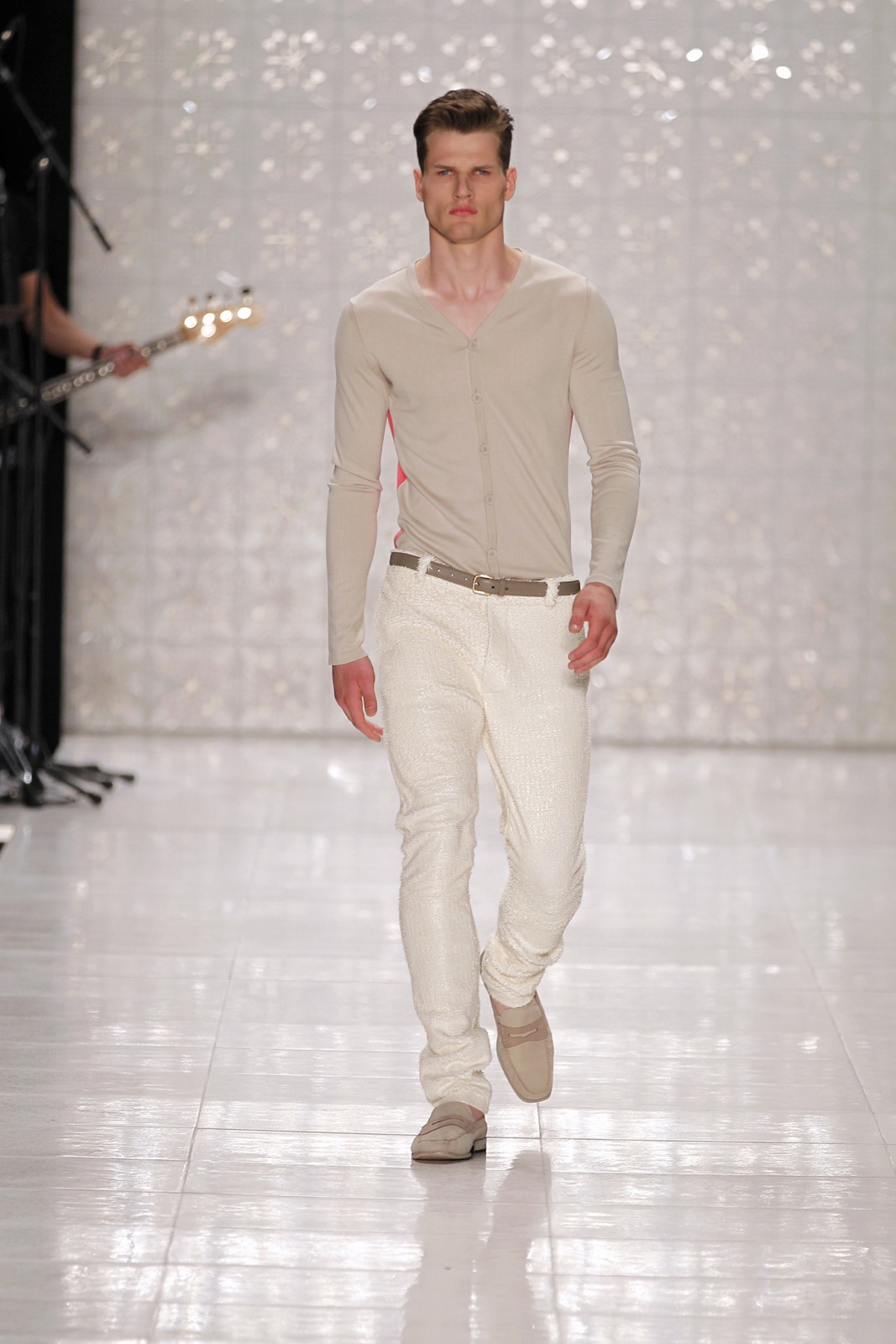 Kilian Kerner 2012DƬ