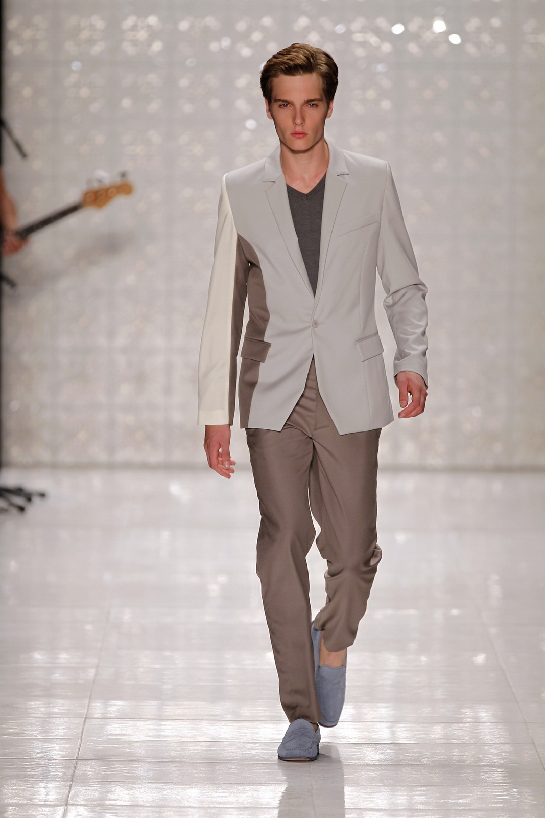Kilian Kerner 2012DƬ