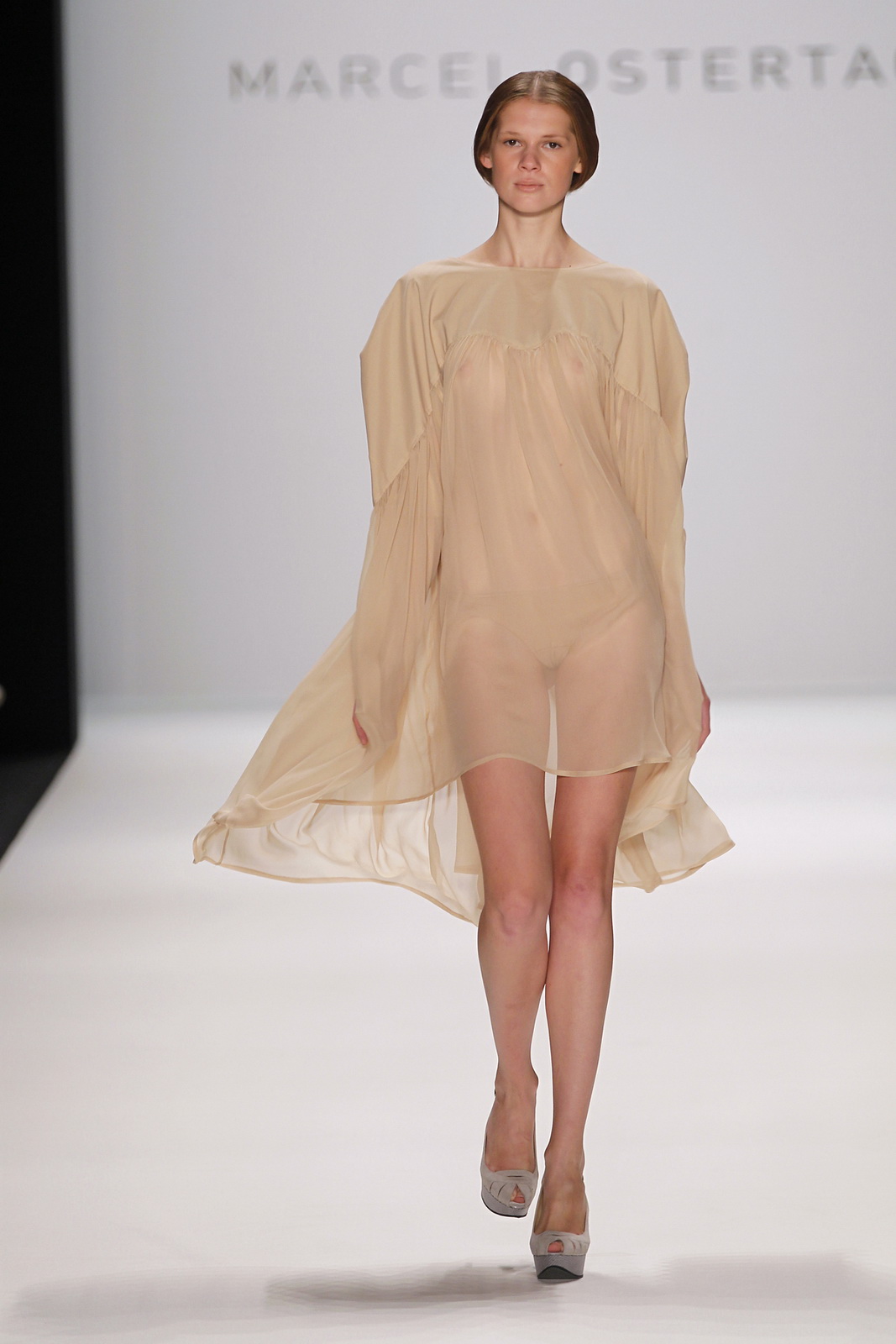 Marcel Ostertag 2012DƬ